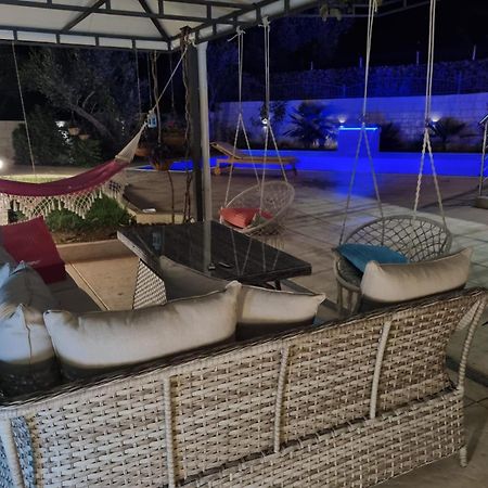 Villa Holiday Apartments Bar Kültér fotó