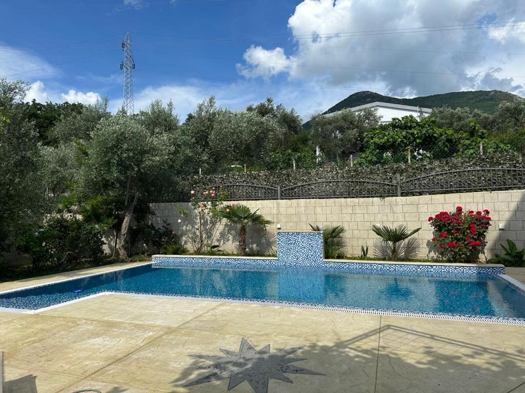 Villa Holiday Apartments Bar Kültér fotó