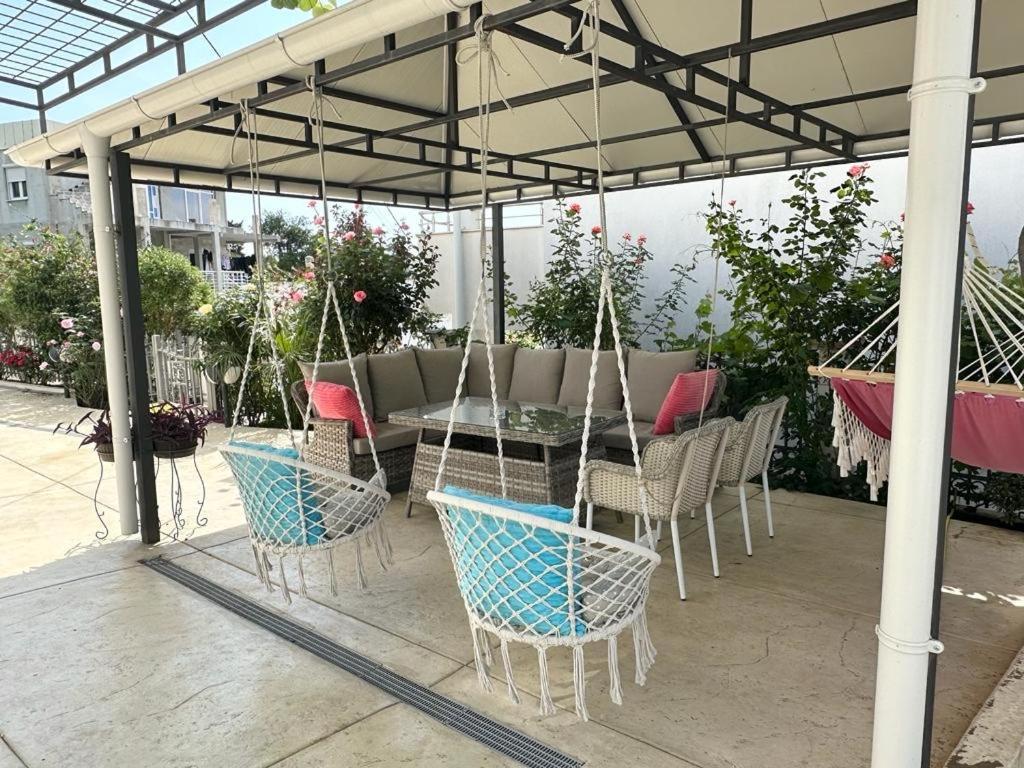 Villa Holiday Apartments Bar Kültér fotó