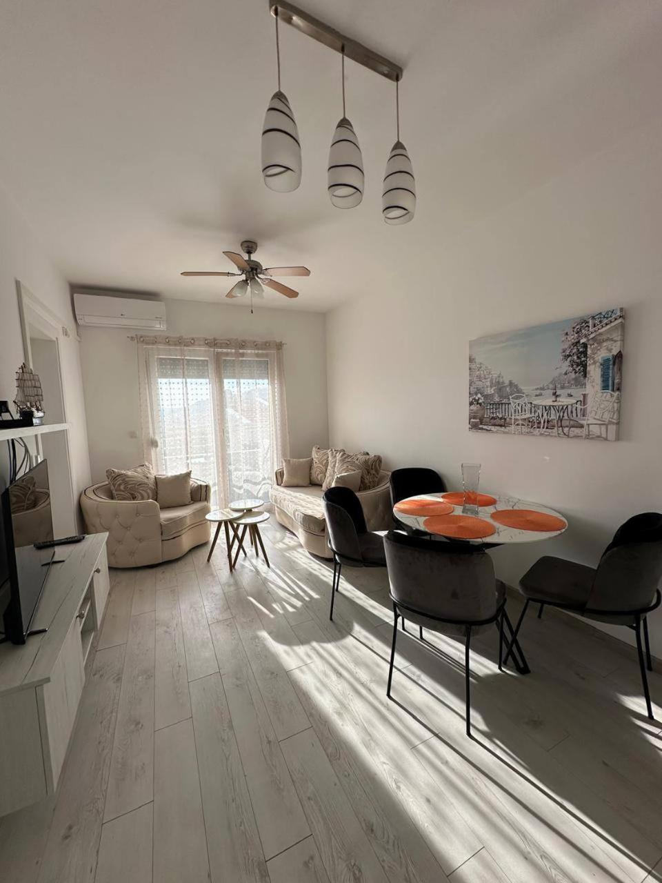 Villa Holiday Apartments Bar Kültér fotó